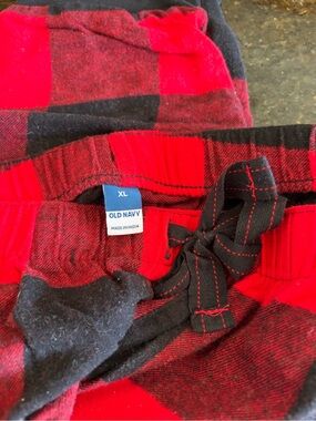 Old Navy Red and Black Buffalo Plaid Women’s  Bottoms. All four for $20